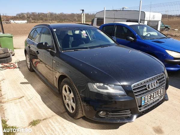 Dezmembrez Audi A4 B8 Avant 1,8TFSi - 4