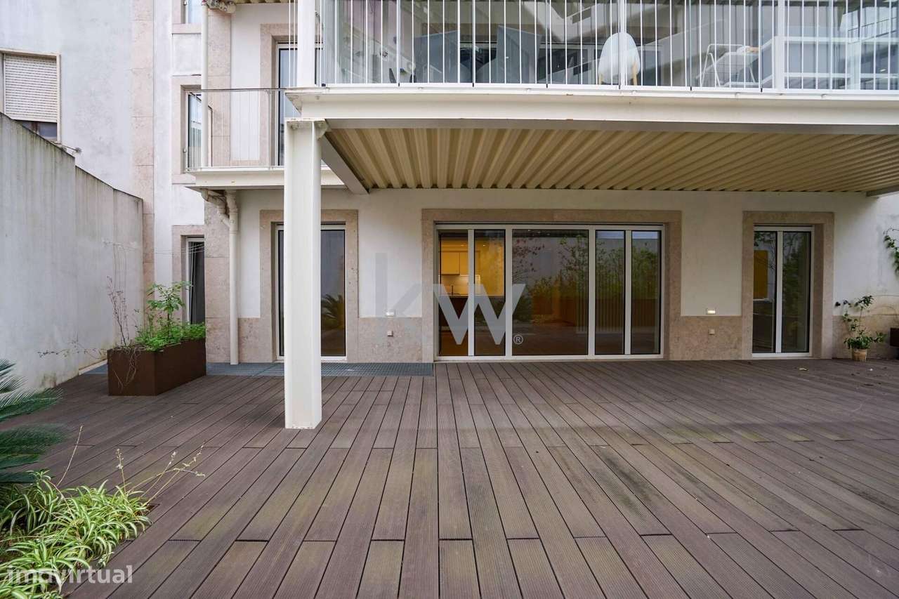 Apartamento T2 - Exclusividade e Elegância no Coração de Lisboa - Grande imagem: 4/33