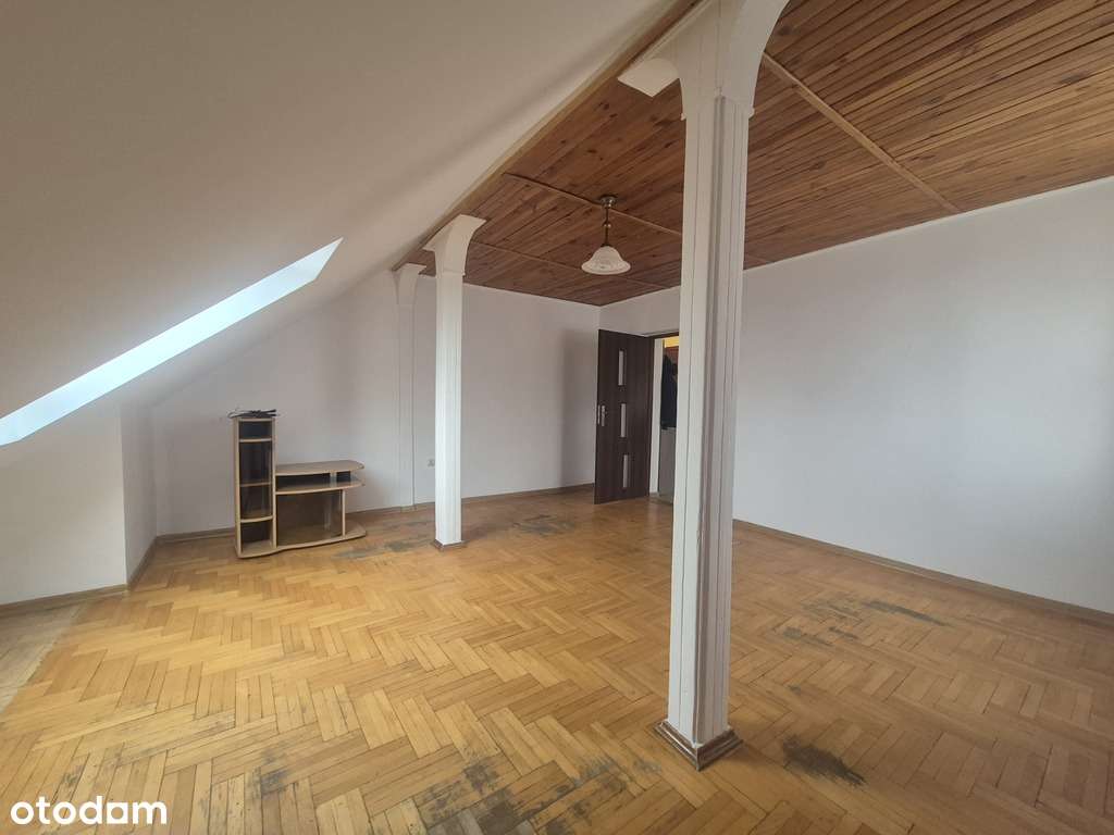 Mieszkanie na poddaszu w Niedomicach-3