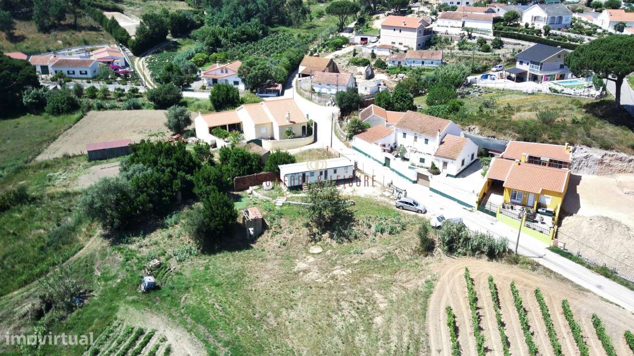 Terreno para construção localizado na Aldeia Grande, Maxial-11