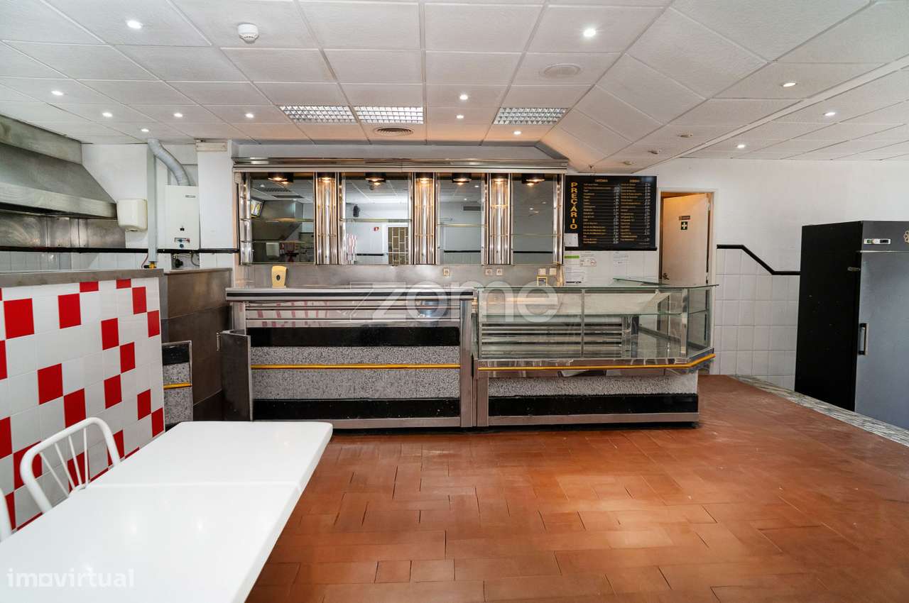 OPORTUNIDADE DE NEGÓCIO – RESTAURANTE/CAFÉ NO LARANJEIRO-9