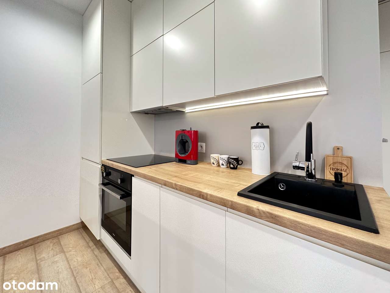 Kawalerka z Tarasem, garaż komórka Promenady Wrocławskie-6