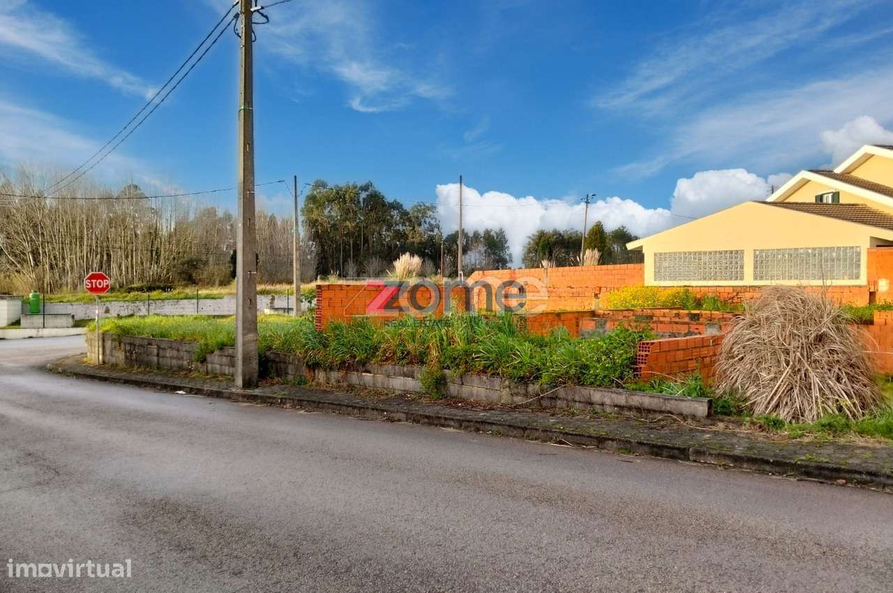 Terreno urbanizável - Duas frentes - 518m2 - Bustos - Grande imagem: 2/18