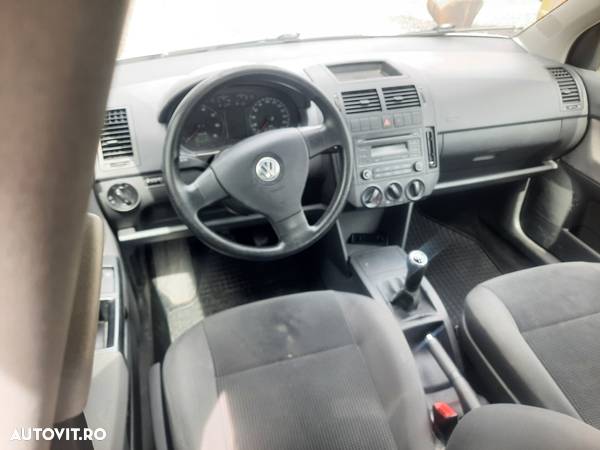 Dezmembrez VW Polo 9N BBM - 4