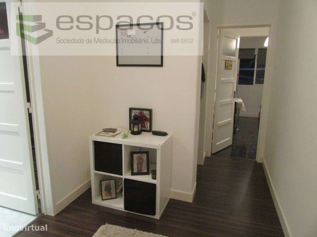 Apartamento T2 São João da Talha, Ótimo estado-7