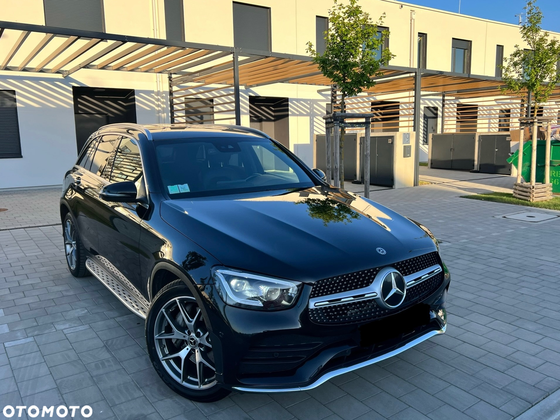 Mercedes-Benz GLC 220 d 4Matic 9G-TRONIC AMG Line Plus - 18