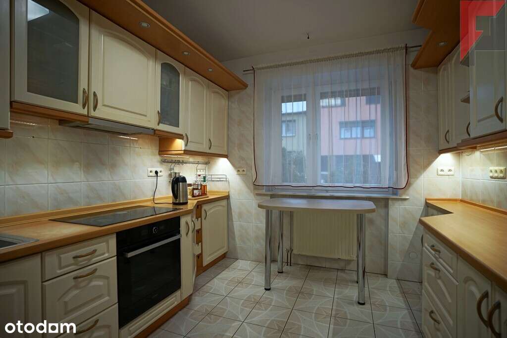 Piętrowy dom w  zabudowie szeregowej-3