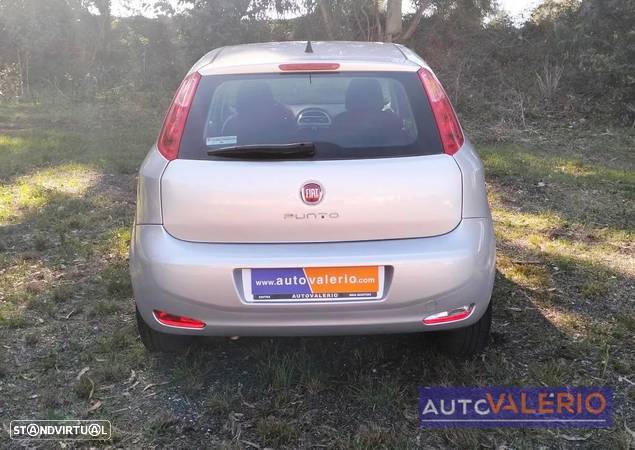 Fiat Punto 1.2 Lounge S&S - 4