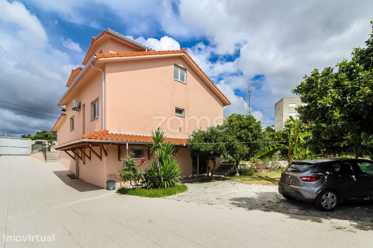 Moradia, Campo, Valongo - Grande imagem: 1/60