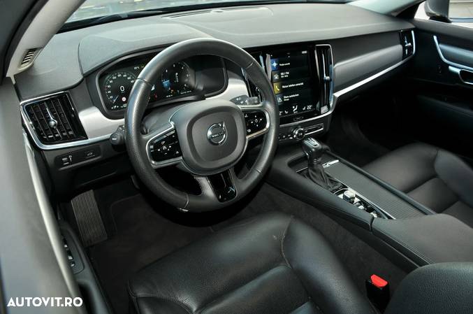 Volvo S90 - 13