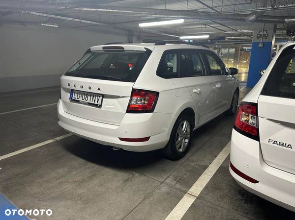 Skoda Fabia 1.0 Ambition - 3