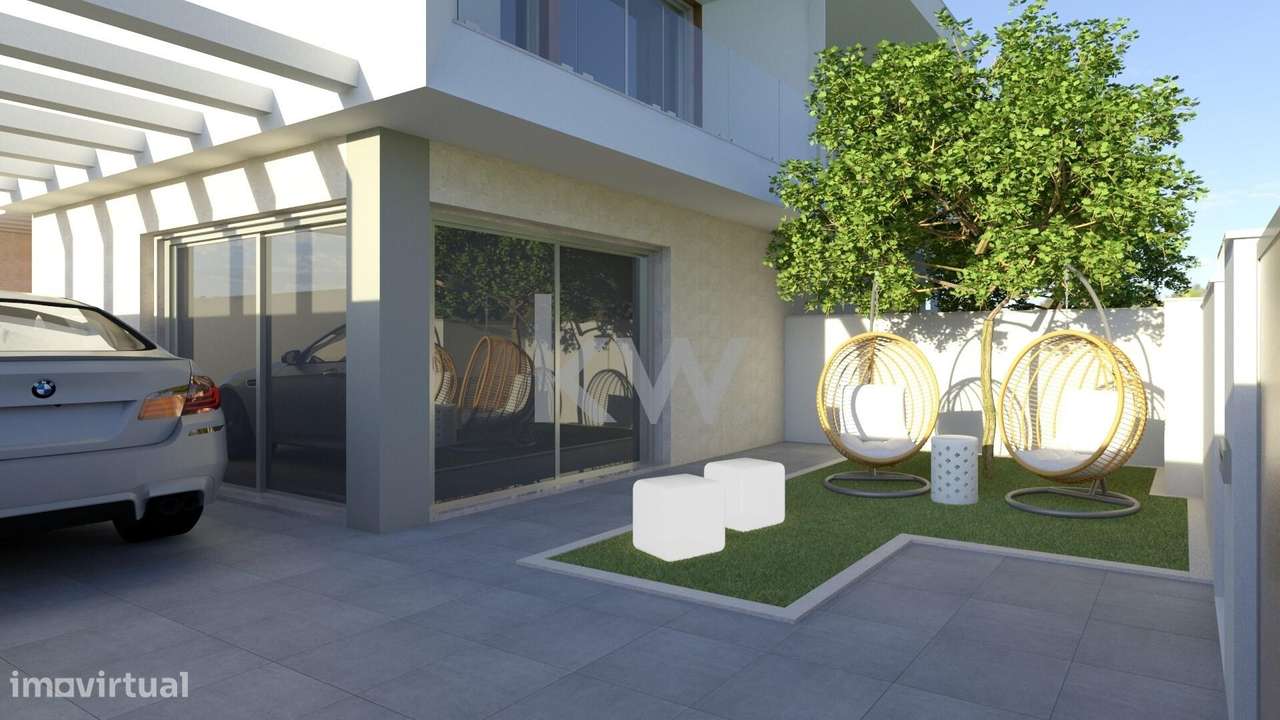 Moradia Independente -  T4 com piscina a estrear em Fernão Ferro - Grande imagem: 2/15