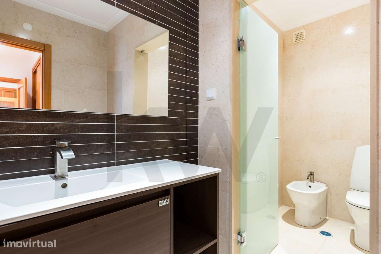 Apartamento T3 | Com Varandas em Condomínio Privado | Paço de Arcos-31