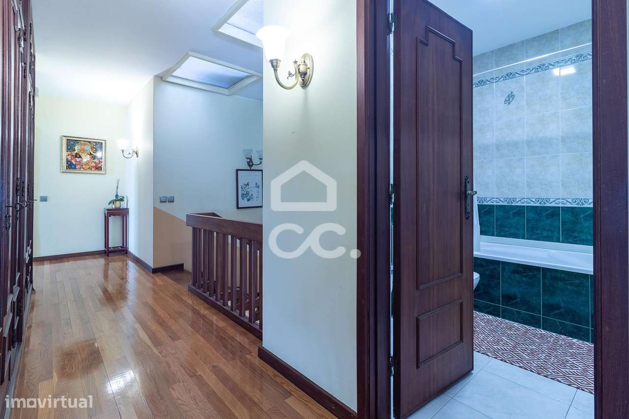 Moradia na Avenida da Boavista T5 - Porto-15