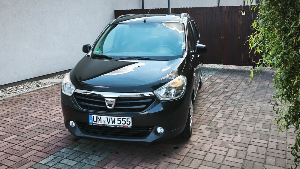 Dacia Lodgy TCe 115 Prestige 2013