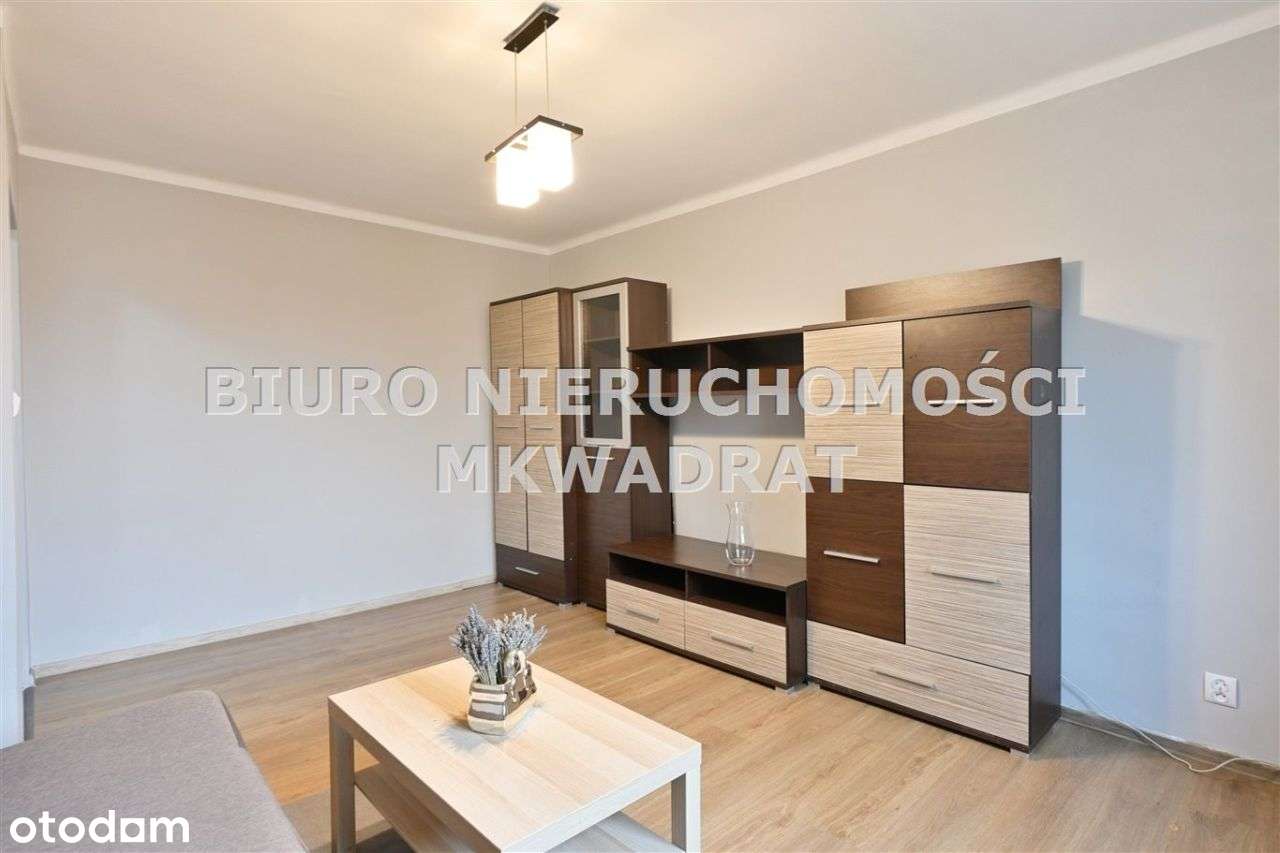 M2 w niskim bloku,1 piętro-ul. Morcinka - Pełny obrazek: 1/8