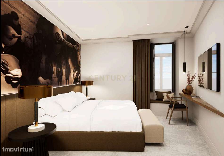 Prédio na emblemática Rua do Quebra Costas, no centro histórico de Coi-13