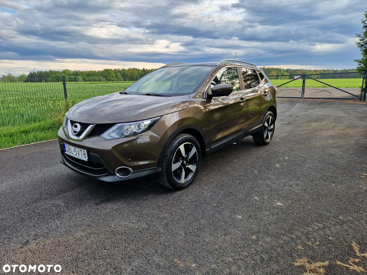 Nissan Qashqai 1.6 DIG-T N-Connecta - 23