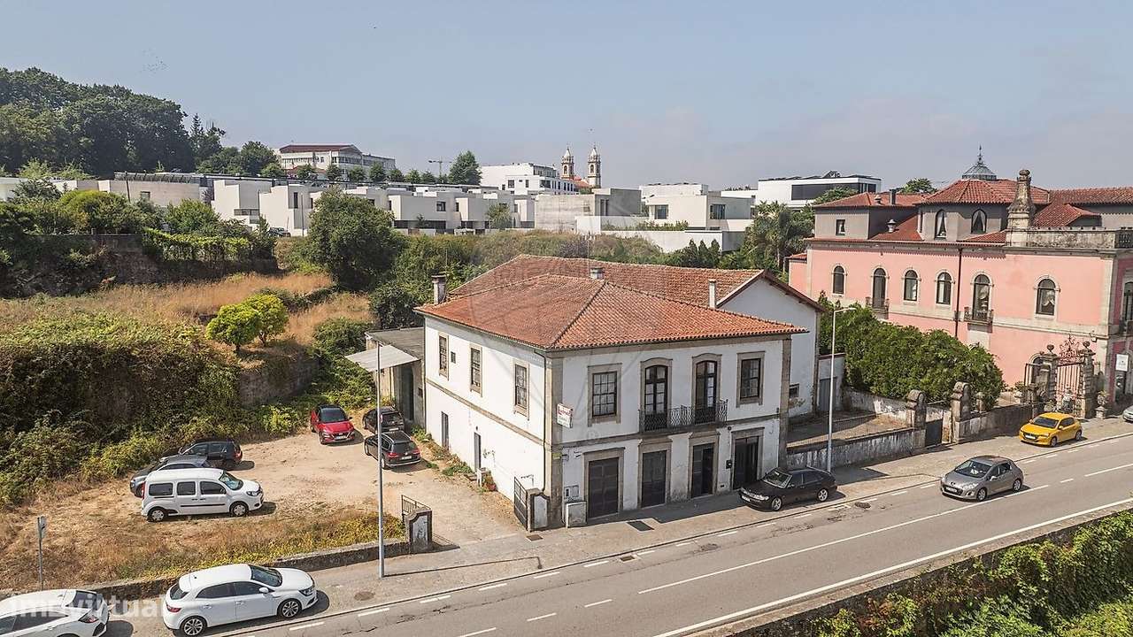 Quinta em pleno coração de Barcelinhos-26