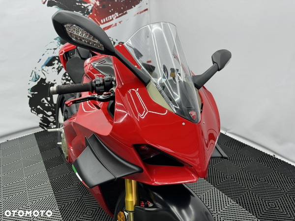 Ducati Panigale V4S - 9