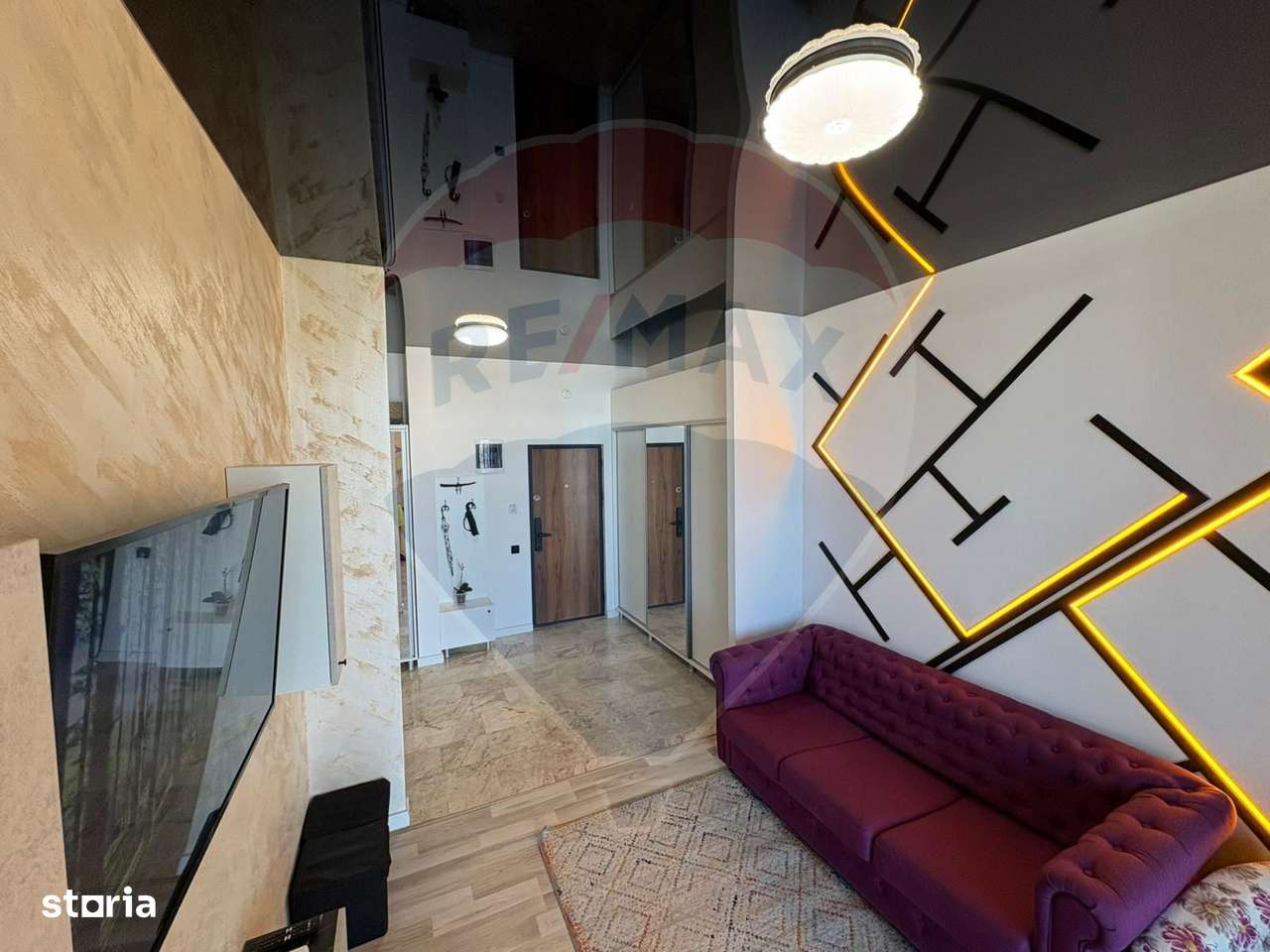 Vanzare Apartament cu 3 camere lux cu vedere la lac în zona Tomis Nord - Imagine principală: 2/20