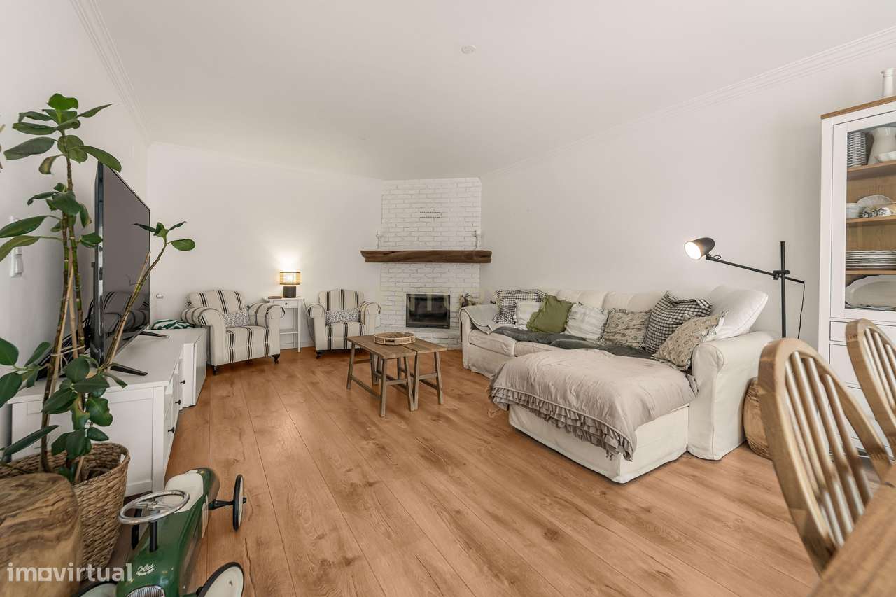 Apartamento T2 Remodelado - Jardins da Parede - Grande imagem: 5/32