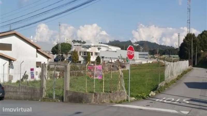 Terreno em São Paio de Oleiros, Santa Maria da Feira - Grande imagem: 4/6