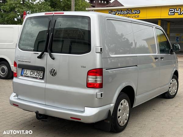 Volkswagen Transporter - 4