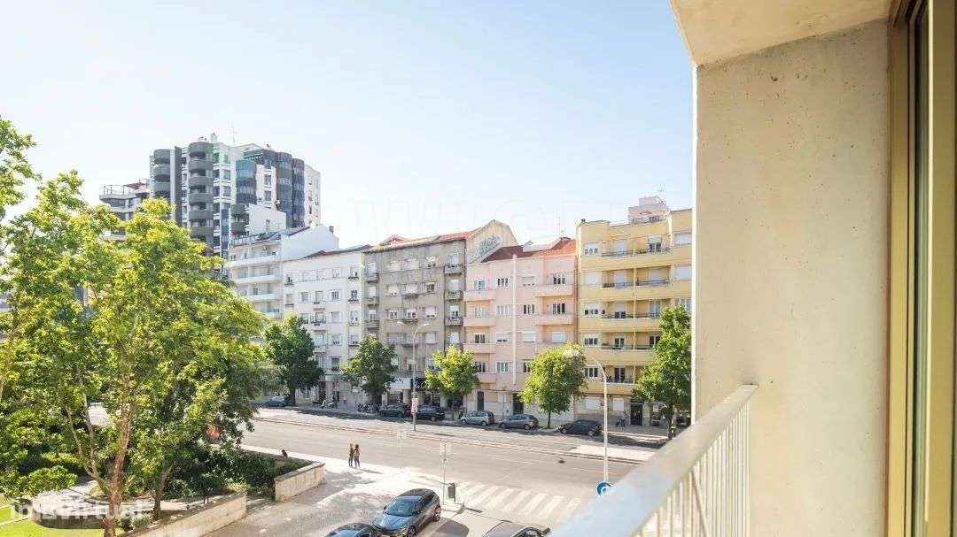 Apartamento T3, Avenidas Novas -Lisboa - Grande imagem: 2/31
