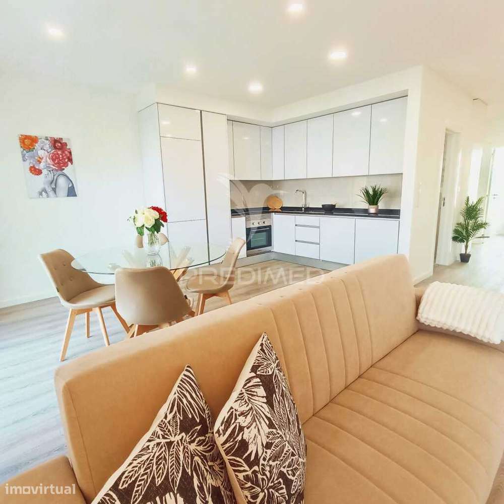 APARTAMENTO T3 EM BENFICA RENOVADO - Grande imagem: 3/11