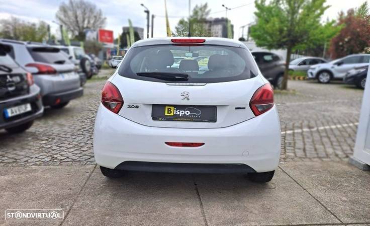 Peugeot 208 1.2 PureTech Active - 4