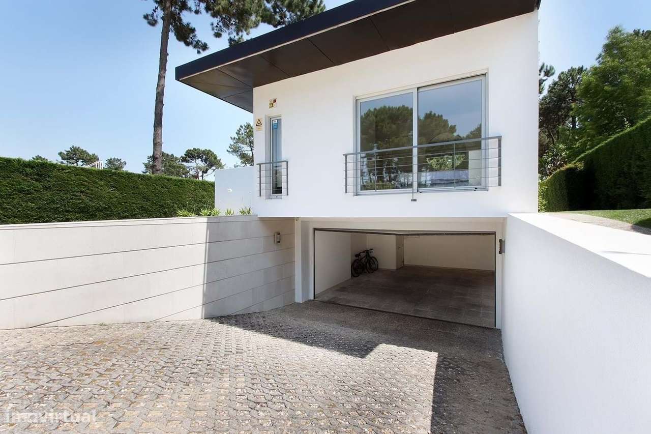 Moradia, 391 m², Charneca de Caparica e Sobreda-6