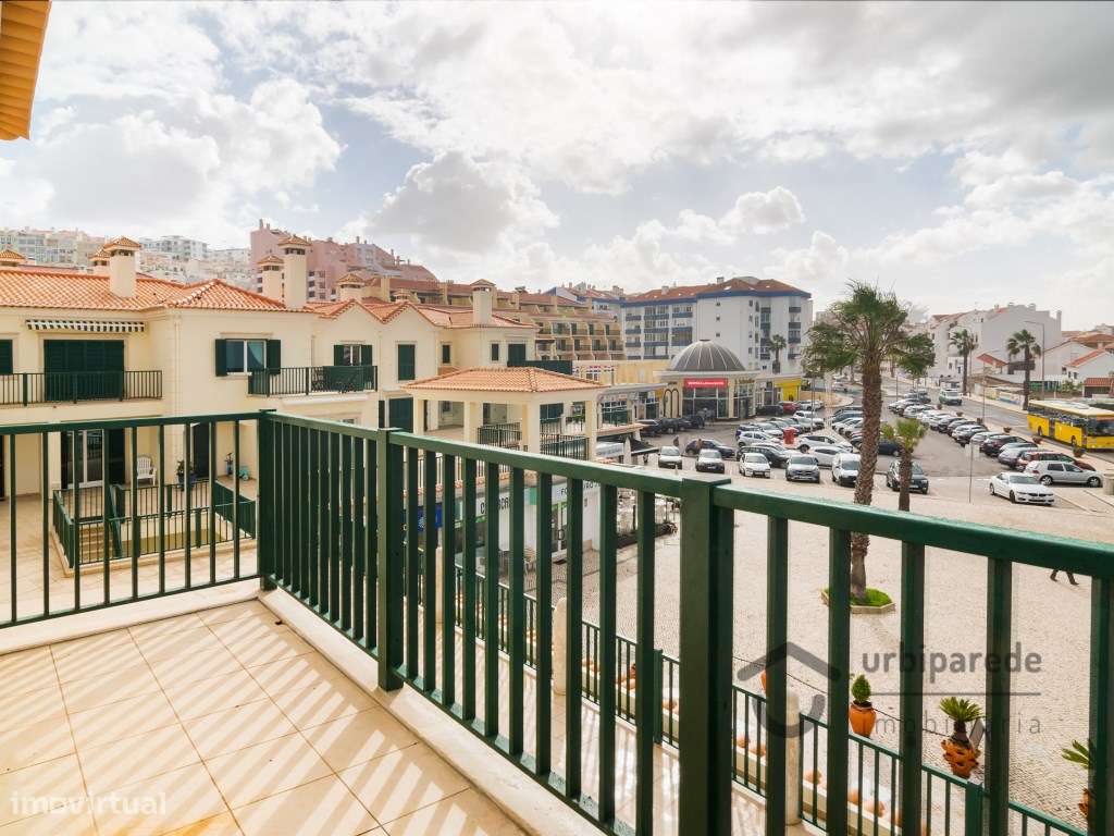 Moradia V4 em condomínio fechado no centro da Ericeira, com garagem.-6