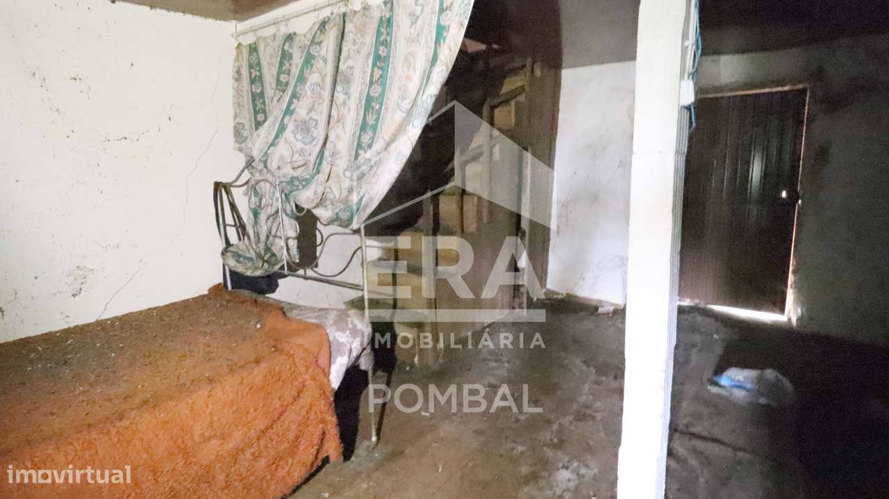 Moradia T4 localizada em Almoster, Alvaiazere-8