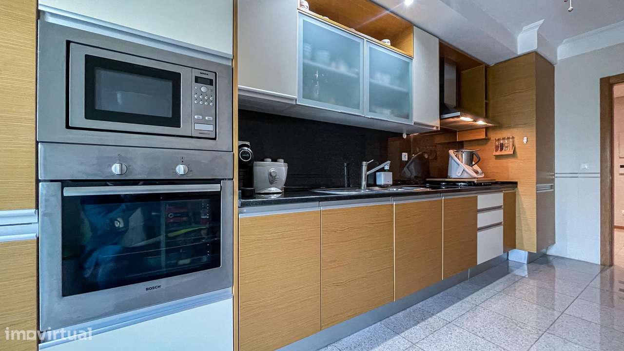 Apartamento T2 - Monte do Estoril - Box 2 carros-6