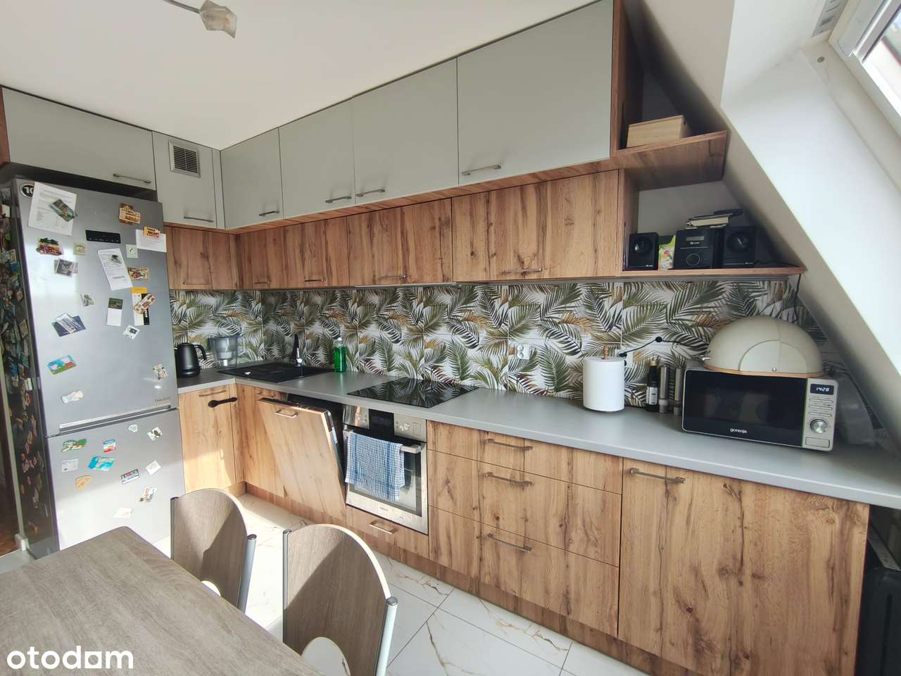 Mieszkanie ul. E. Zoli Oporów , 3 pokoje , piwnica, po remoncie !-1