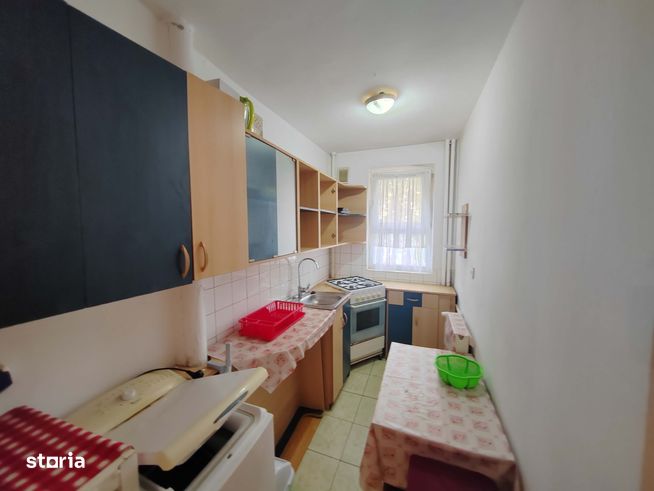 Apartament 2 camere Podu Ros, etaj 2!-5