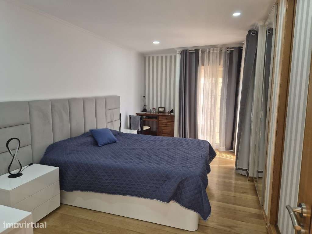 Magnífico T1 com 85 m² no Centro de Quarteira - A Passos da Praia-9