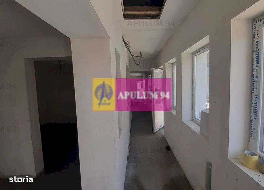 Casă aproape de București finisată parțial. - Imagine principală: 4/20