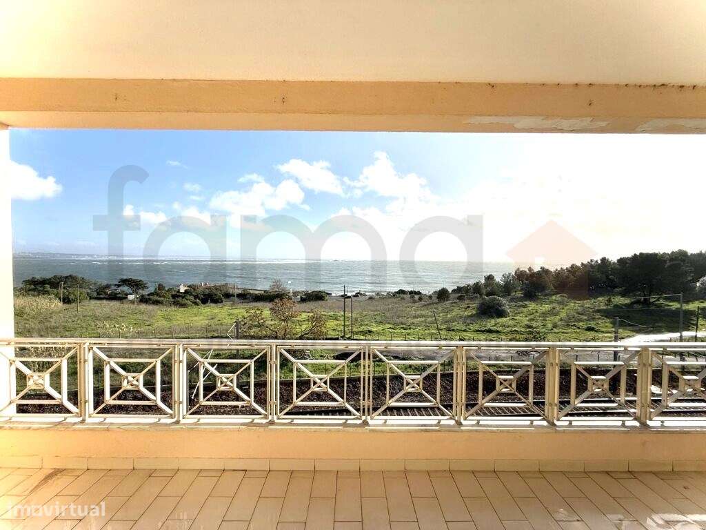 APARTAMENTO T4 EM OEIRAS-51