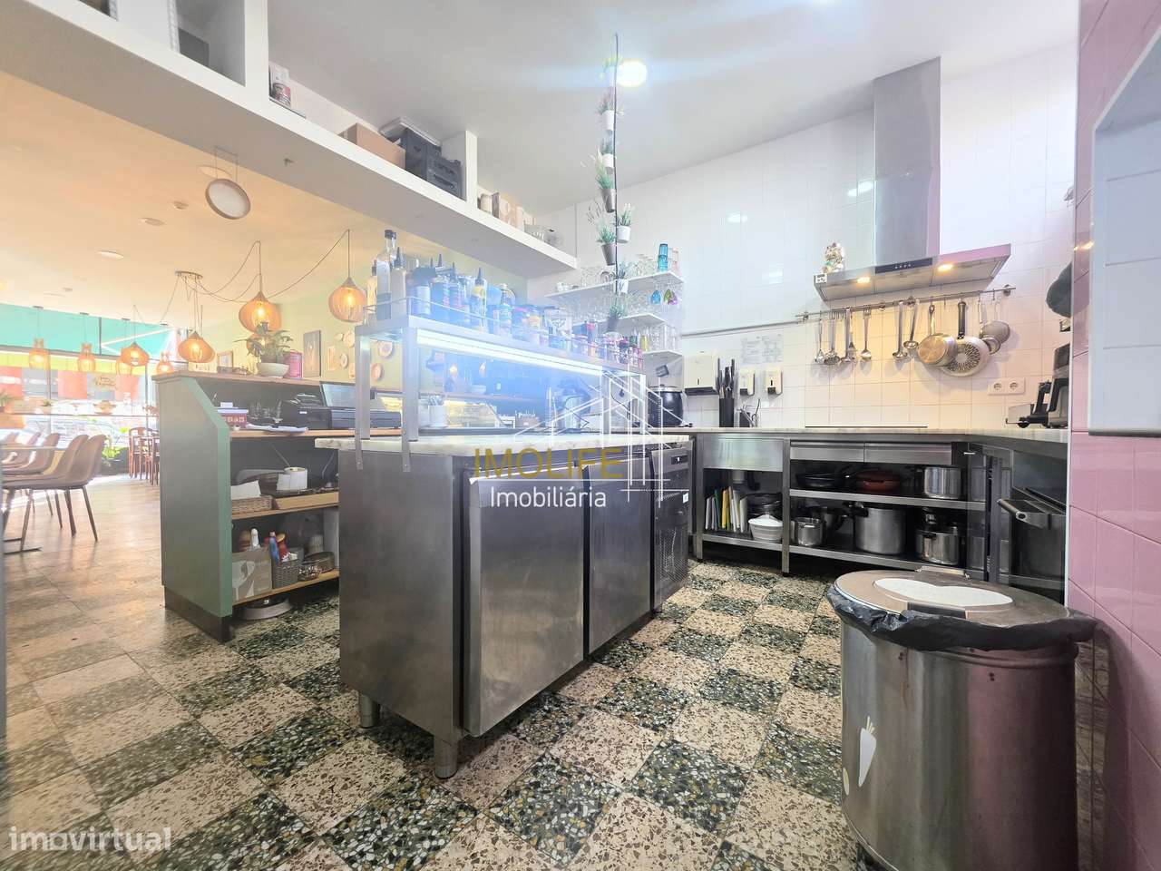 Negócio de restauração  - Restaurante " O Amor Vive na Cozinha" - B...-14