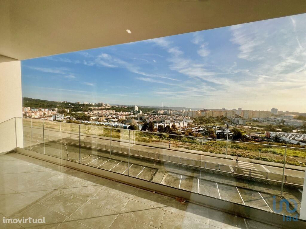 Apartamento T3 em Lisboa de 150,00 m2