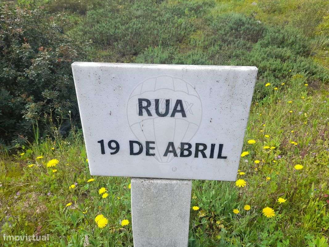 Terreno  para venda - Grande imagem: 2/4