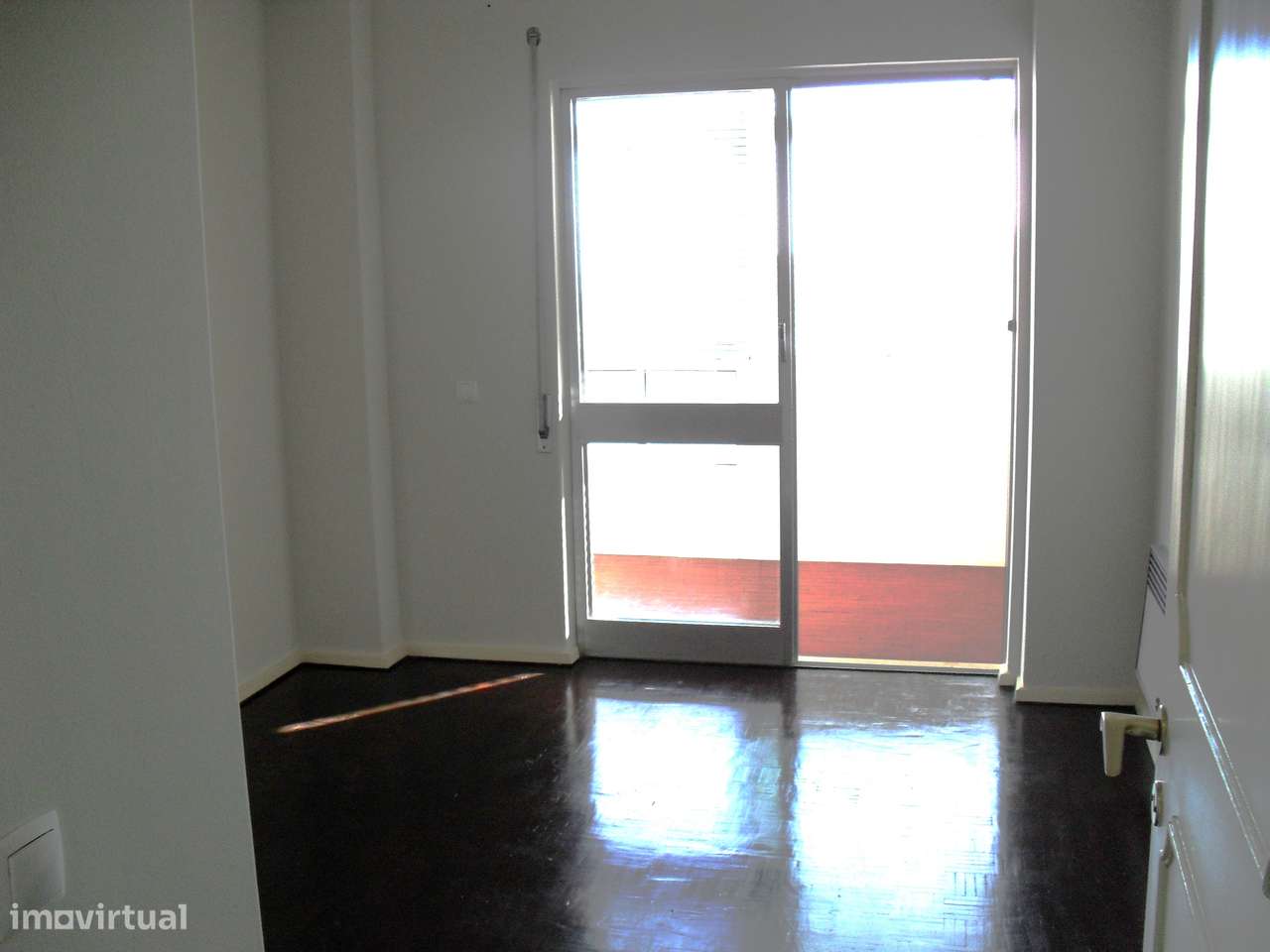 T2 para REMODELAR, perto Metro, Garagem, Vista Rio-6