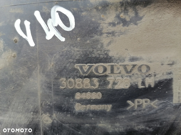Nadkole lewe prawe przód Volvo V40 S40 I 95-04r 30883728 - 6