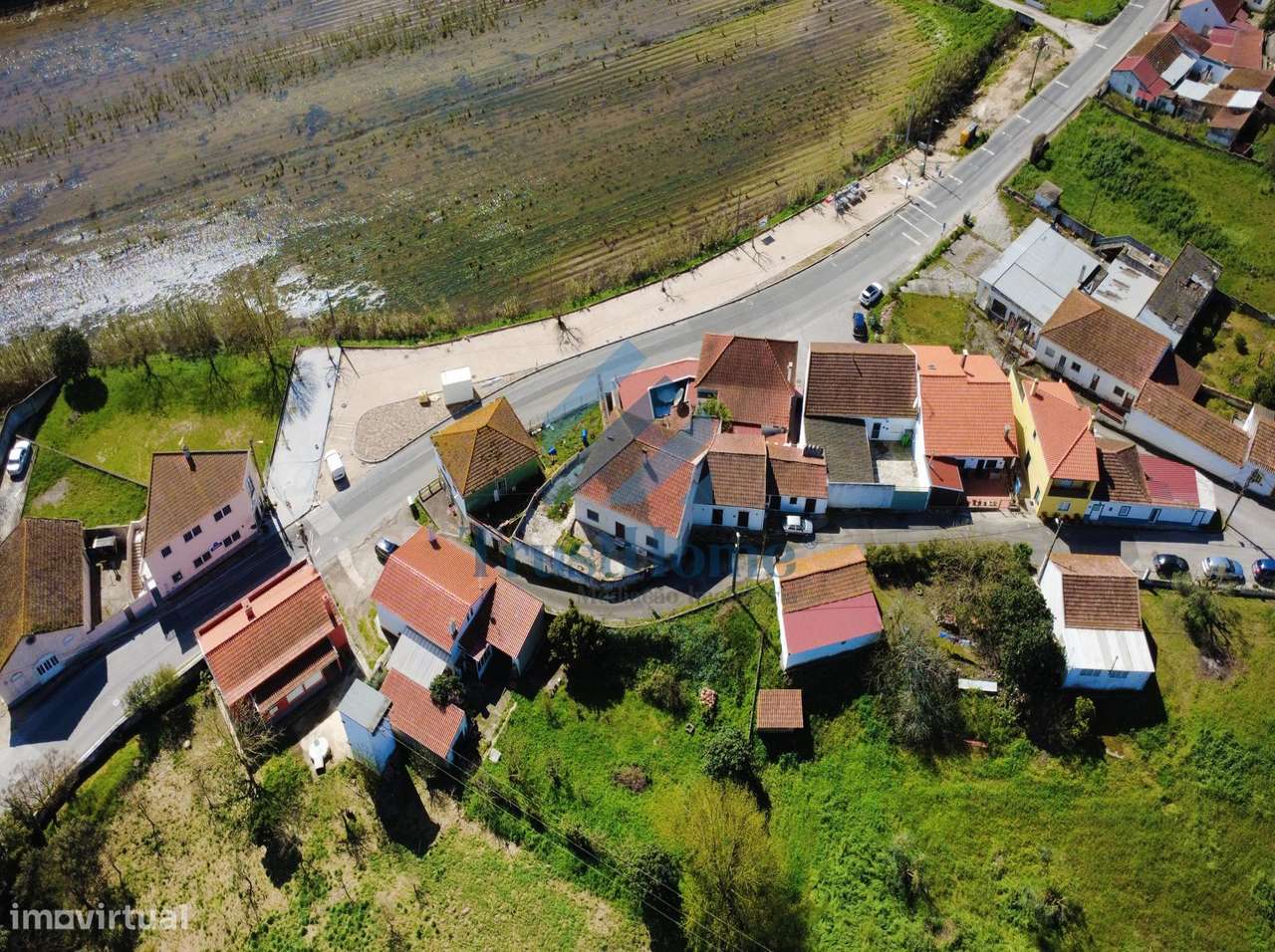 V4 para remodelação em São João da Ribeira a 13 Km de Rio Maior-51