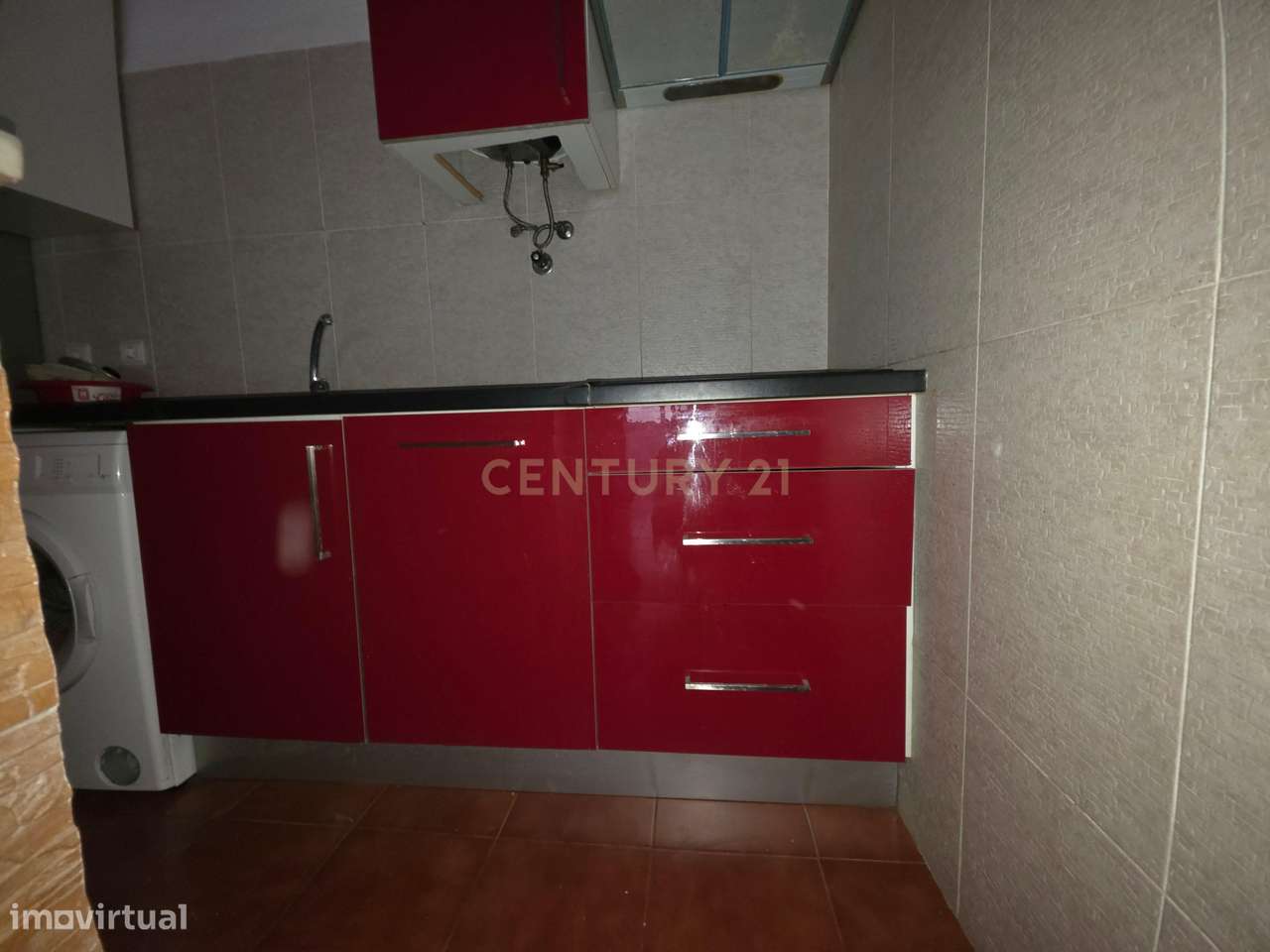 Apartamento 2 Assoalhadas no Centro de Almada ao pé do Metro! - Grande imagem: 5/25