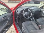 Alfa Romeo 147 1.6 T.S Distinctive - 8