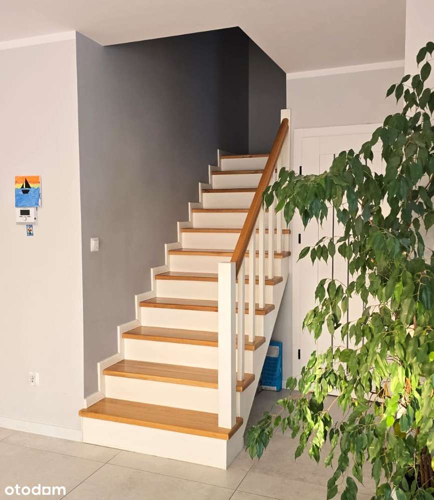 NOWY RODZINNY DOM k. Oławy-18