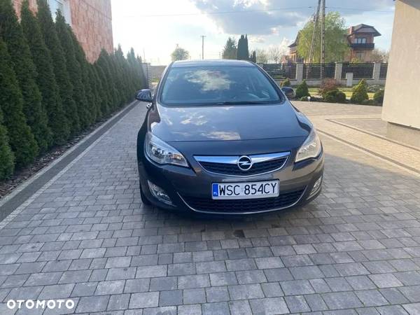 Opel Astra 1.6 Edition Sport - 2